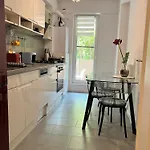 Holiday Resort Apartment Lejlighed Bukarest