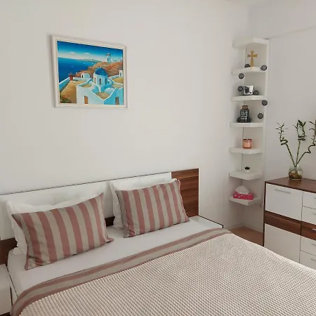 Holiday Resort Apartment Бухарест