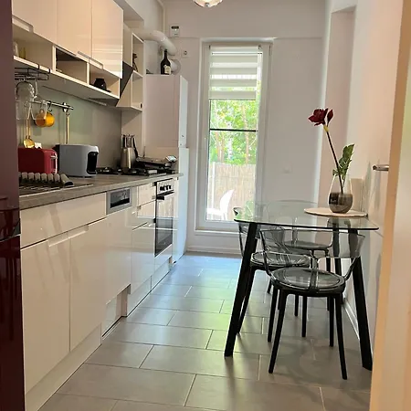 Holiday Resort Apartment דירה בוקרשט