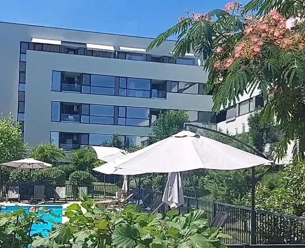 Atria Urban Resort *