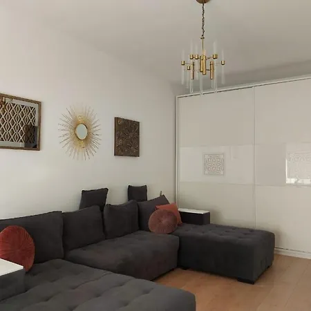 Holiday Resort Apartment דירה בוקרשט