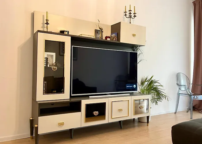 דירה Holiday Resort Apartment בוקרשט