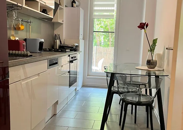 Holiday Resort Apartment דירה בוקרשט